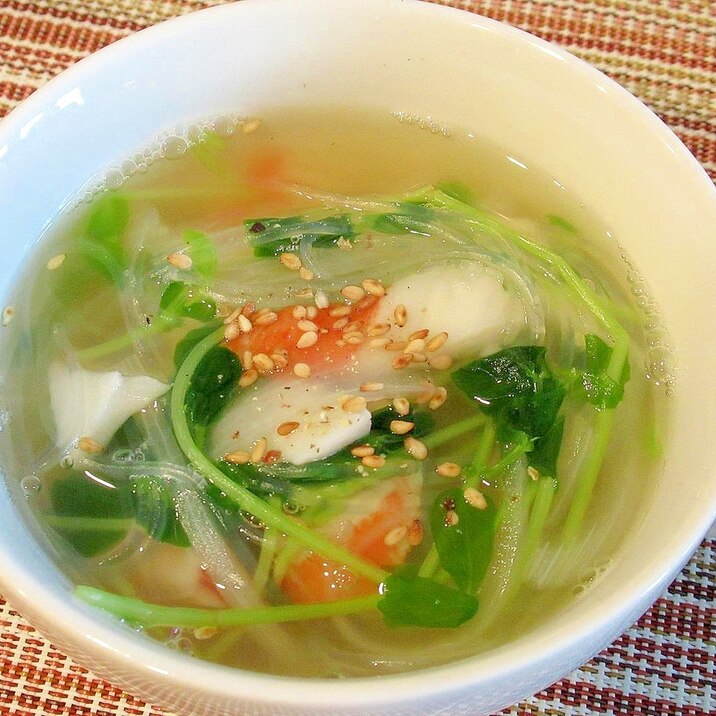 豆苗とかにかまの春雨スープ